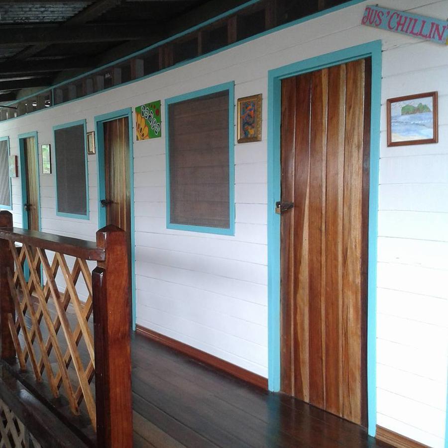 Hotel Puerto Viejo Puerto Viejo de Talamanca Buitenkant foto